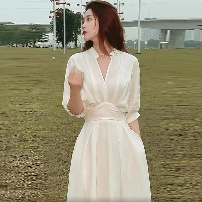 Elegant White A-Line V-Neck Maxi Dress for Women Summer Style