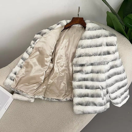 Women’s Chinchilla Fur Coat Thick Warm Rex Rabbit Fur with Big Collar