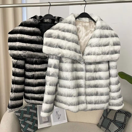 Women’s Chinchilla Fur Coat Thick Warm Rex Rabbit Fur with Big Collar